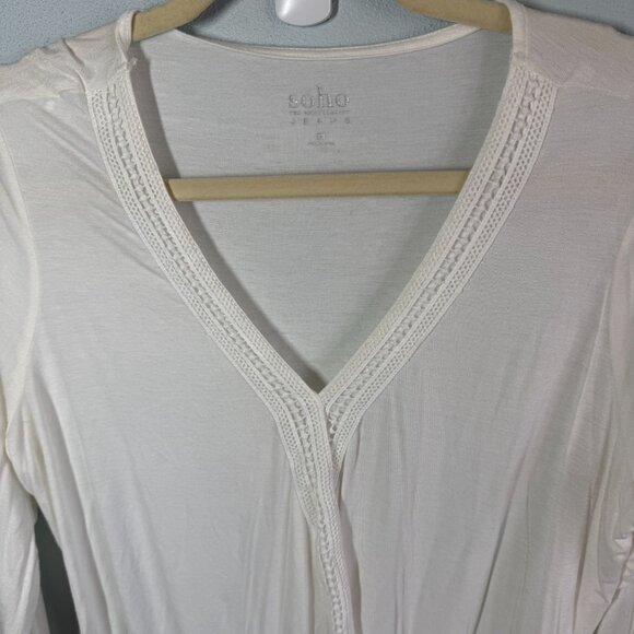 Soho Women Wrap Long Sleeve Knit Top Medium Ivory Lace Collar Lightweight Relaxe - Picture 3 of 12